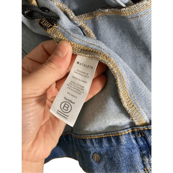 Athleta Women's Front Button Up Acid Wash Oversized Denim Trucker Jacket Small - Picture 5 of 5
